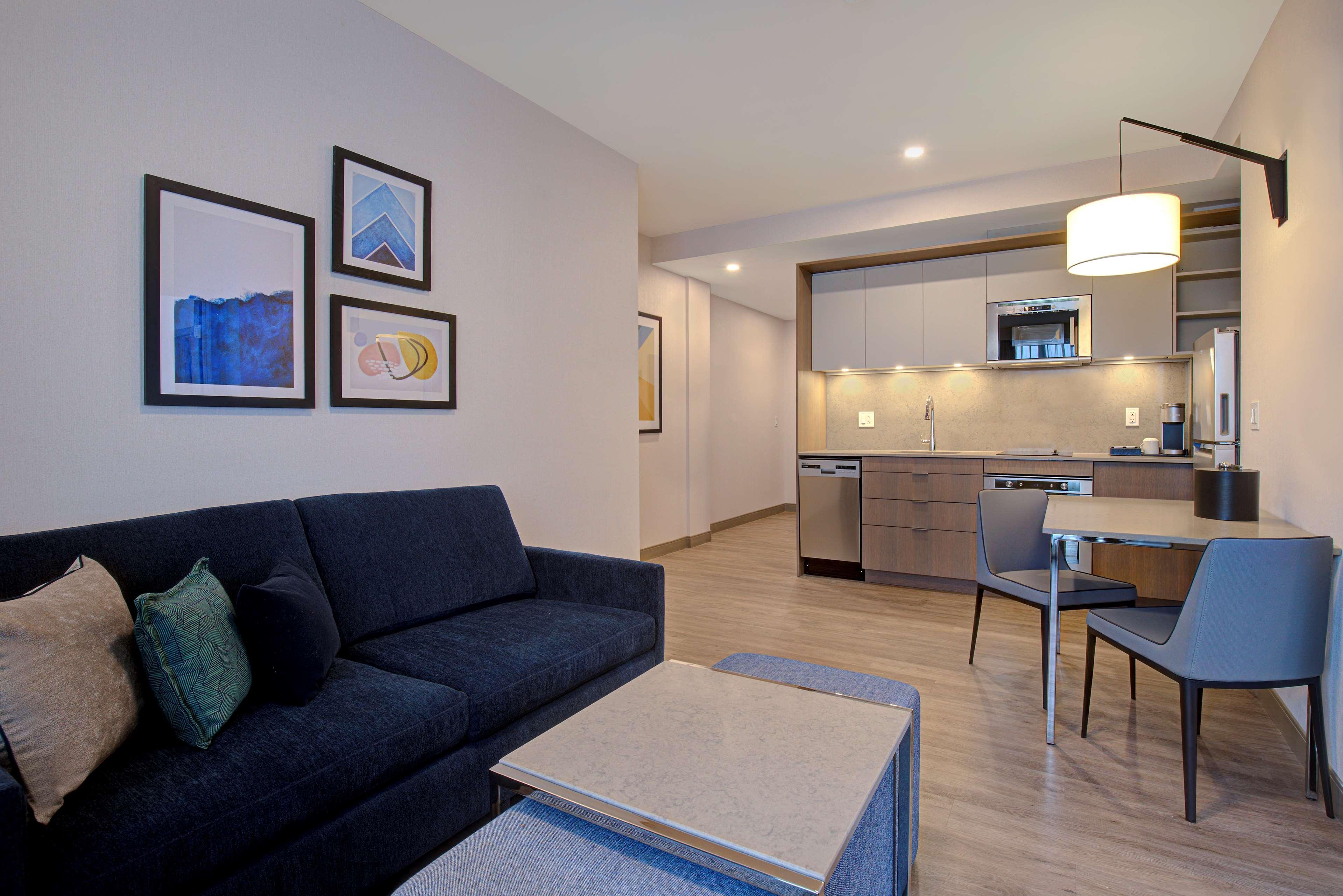Homewood Suites By Hilton Montreal Downtown Exterior foto