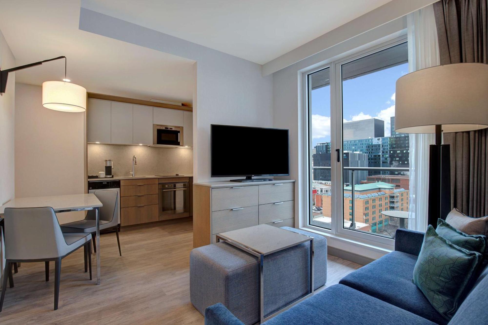 Homewood Suites By Hilton Montreal Downtown Exterior foto