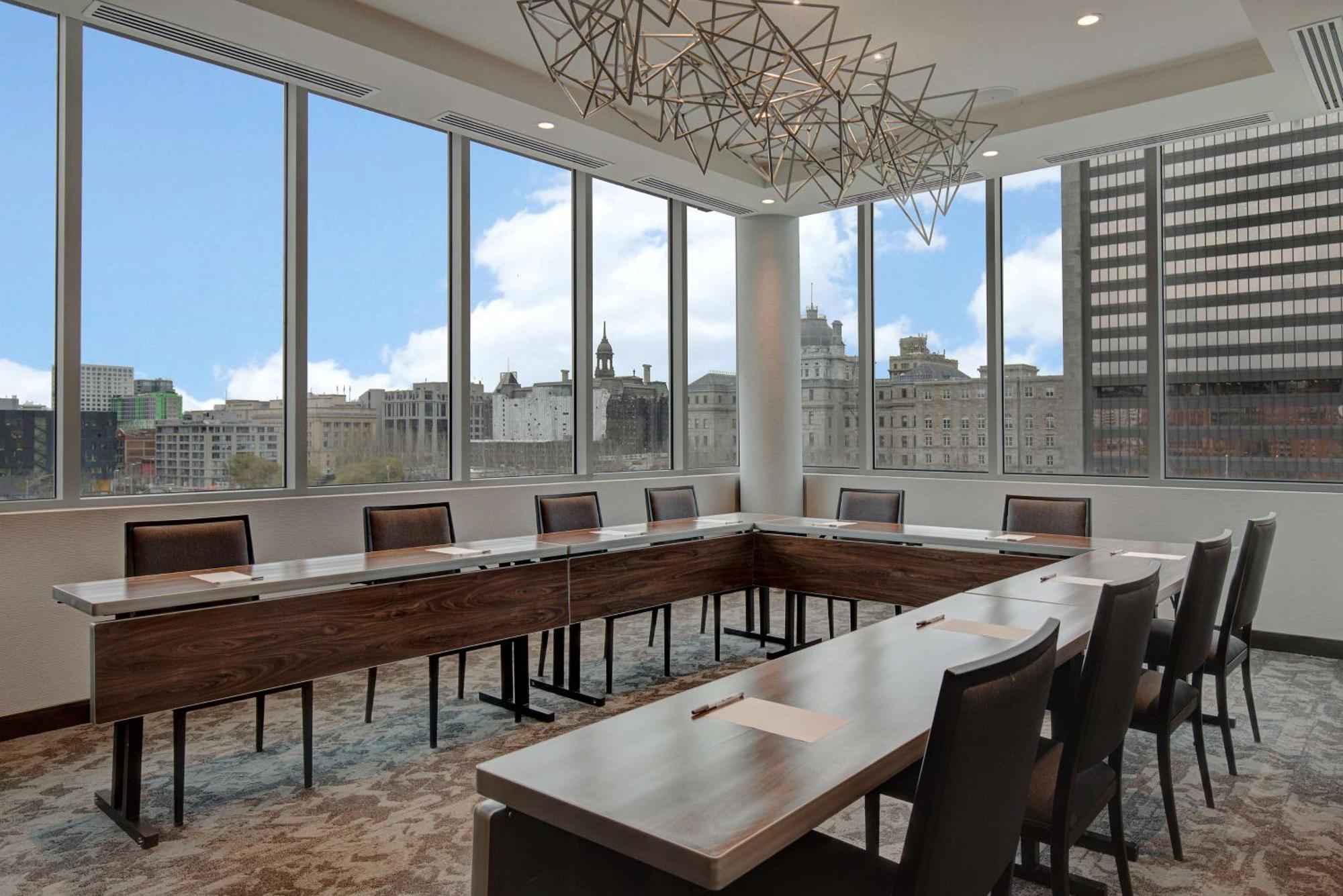 Homewood Suites By Hilton Montreal Downtown Exterior foto